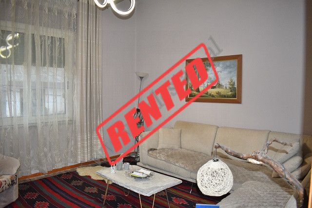 Apartament 3+1 me qira prane zones se Selvise ne Tirane